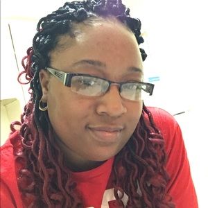 Meet your Posher, Annie